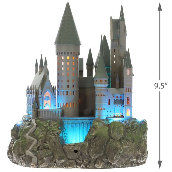 New! Harry Potter Hogwarts Tree Topper 2020 Hallmark Storytellers Ornament - Picture 1 of 4